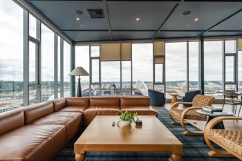 The summit lounge